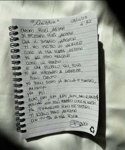 'Caso Blanco', arrivano via social le scuse del cantante: "Chiedo scusa alla Città dei Fiori"