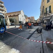 Foto dei lavori in via Cavour nel marzo 2025 Foto dei lavori in via Cavour nel marzo 2025