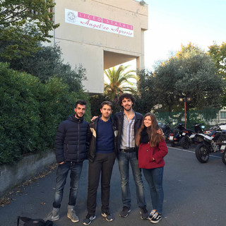 Ventimiglia: la lista "Iperuranio: Un Mondo Di Idee” conquista il liceo Aprosio alle elezioni dei rappresentanti d'istituto Ventimiglia: la lista "Iperuranio: Un Mondo Di Idee” conquista il liceo Aprosio alle elezioni dei rappresentanti d'istituto