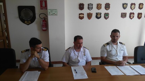 Imperia: oltre 50 militari impegnati nell'operazione "Mare Sicuro" della Capitaneria di Porto presentata questa mattina Imperia: oltre 50 militari impegnati nell'operazione "Mare Sicuro" della Capitaneria di Porto presentata questa mattina