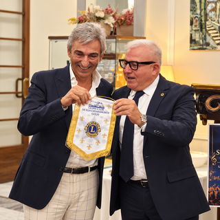 Sanremo, la musica racconta le emozioni e incontra la beneficenza con "Note di Solidarietà" Sanremo, la musica racconta le emozioni e incontra la beneficenza con "Note di Solidarietà"