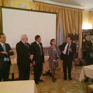 Lions Club Arma e Taggia serata dedicata alla formazione:"Rinforza il tuo club" Lions Club Arma e Taggia serata dedicata alla formazione:"Rinforza il tuo club"
