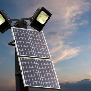 Risparmio energetico e design: perché le lampade solari conquistano gli spazi verdi