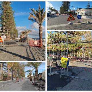 Bordighera, proseguono i lavori di restyling: chiuso un tratto di lungomare (Foto) Bordighera, proseguono i lavori di restyling: chiuso un tratto di lungomare (Foto)