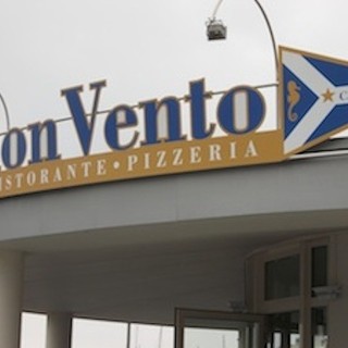 Tanti eventi, musica e buon cibo al ristorante "Buon Vento" di Loano Tanti eventi, musica e buon cibo al ristorante "Buon Vento" di Loano