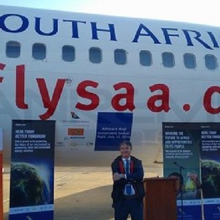Oggi il primo volo del Boeing 737 della South Africa Airlines, con il carburante dai semi di tabacco scoperto dalla Sunchem di Arma di Taggia Oggi il primo volo del Boeing 737 della South Africa Airlines, con il carburante dai semi di tabacco scoperto dalla Sunchem di Arma di Taggia
