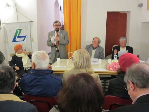 Sanremo: la Pigna, teatro di cultura e convivialità. Ricordato Antonio Semeria con 'Librandosi...'