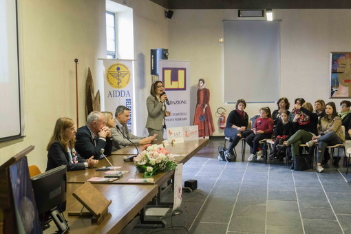 Ventimiglia: ‘Museo in rosa’, continua la festa delle donne al Museo Civico ‘Girolamo Rossi’ Ventimiglia: ‘Museo in rosa’, continua la festa delle donne al Museo Civico ‘Girolamo Rossi’