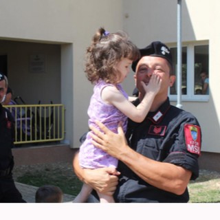 L'appuntato "S" Livio Bellone di Sanremo in Kosovo per salvare le future generazioni del Paese