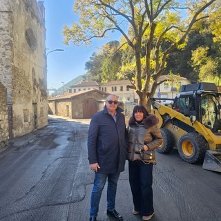 Vallecrosia, lavori nel centro storico: sopralluogo dell'Amministrazione Perri (Foto) Vallecrosia, lavori nel centro storico: sopralluogo dell'Amministrazione Perri (Foto)