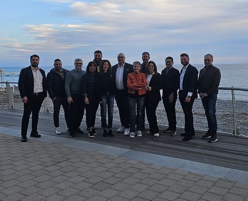 Vallecrosia, impazza il toto-giunta. Perri: "Stiamo valutando attentamente" Vallecrosia, impazza il toto-giunta. Perri: "Stiamo valutando attentamente"