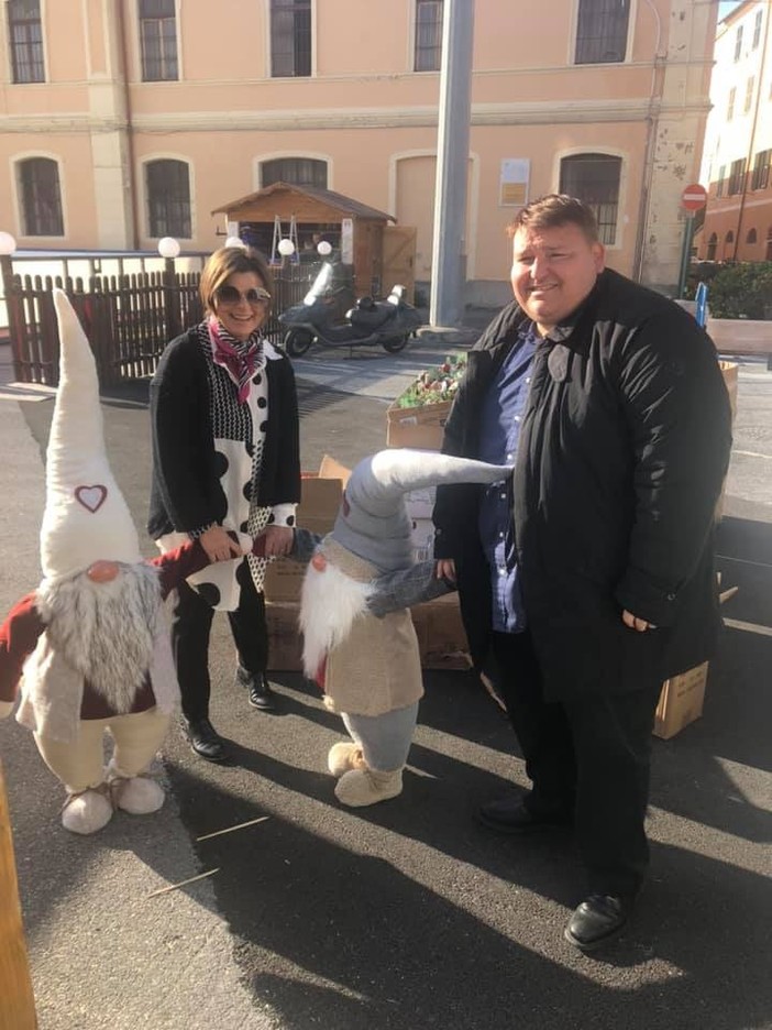 Imperia: danneggiato il villaggio di Babbo Natale, l'assessore ai vandali "Ci sono le telecamere"