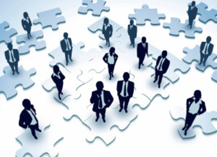 Liguria Civica, nuovo sondaggio Ixè sui leader politici e i principali sindaci della Regione