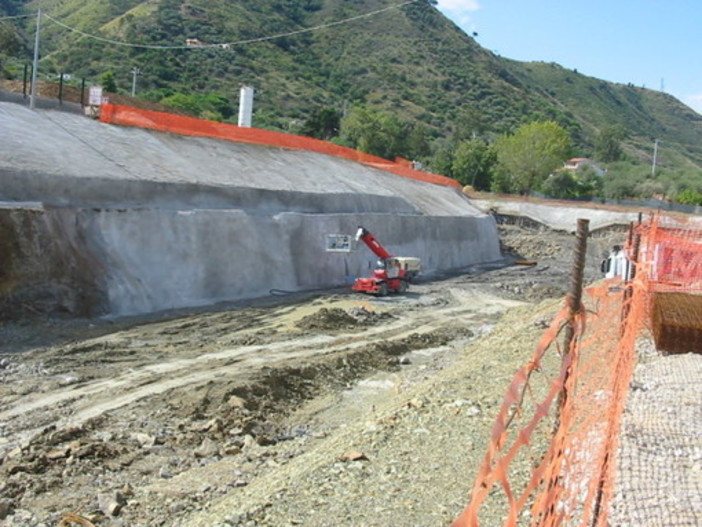 Raddoppio ferroviario tra San Bartolomeo al Mare e Andora: un solo mese di stop alla circolazione dei treni Raddoppio ferroviario tra San Bartolomeo al Mare e Andora: un solo mese di stop alla circolazione dei treni