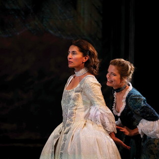 'La Vedova Astuta' con Caterina Murino al Théâtre Princesse Grace di Monaco