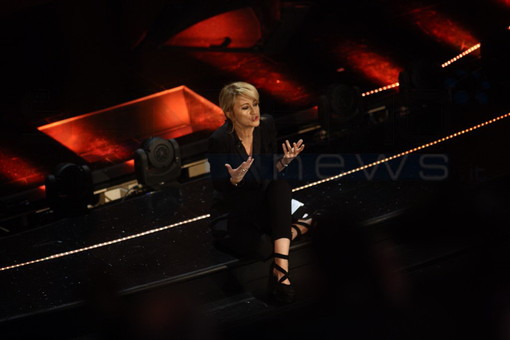 Festival #sanremo2014: la bellezza e la diversità viste questa sera all'Ariston da Luciana Littizzetto