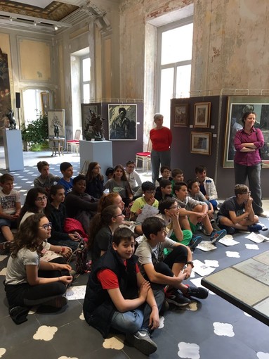 Sanremo: gli studenti della I B dell'Istituto Comprensivo Italo Calvino in visita al Museo di Palazzo Nota Sanremo: gli studenti della I B dell'Istituto Comprensivo Italo Calvino in visita al Museo di Palazzo Nota