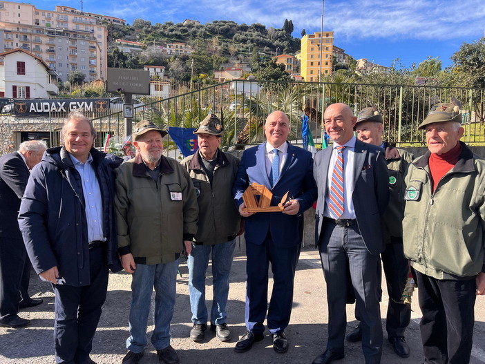 Giorno del Ricordo, assessore regionale Lombardi a cerimonia dei Martiri delle foibe a Sanremo: “Oggi qui come cittadino e italiano”