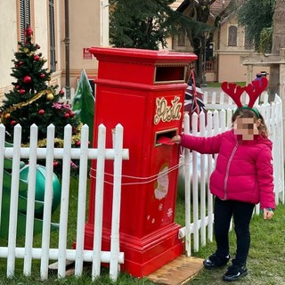 Taggia, torna 'la posta di Babbo Natale': l'iniziativa di Poste italiane per i più piccoli (Foto)
