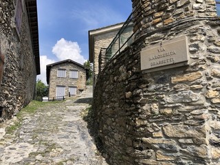 Lavori via Brassetti