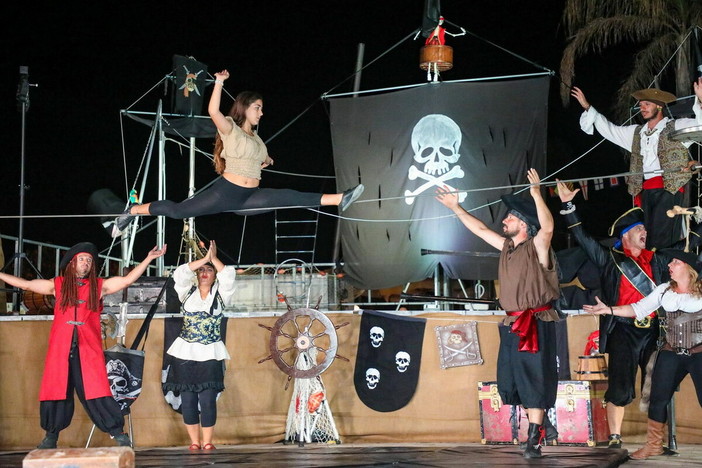 'La Nave Fantasma', spettacolo per bambini a Santo Stefano al Mare