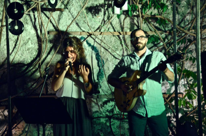 Riva Ligure: questa sera continua l'estate di concerti con il gruppo Lazzari Felici