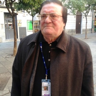 Leone di Lernia in piazza Bresca oggi a Sanremo (foto © Sanremonews.it)