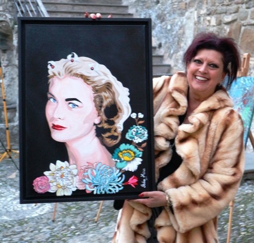 Dolceacqua: presentato il nuovo Atelier dell’Associazione i Colori della Gioia. (In foto gallery le immagini più belle della festa)