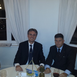 Sanremo: l'avv. Fucini ha presentato il suo volume “Les Geometries de Italo Calvino" ad una serata Lions Sanremo: l'avv. Fucini ha presentato il suo volume “Les Geometries de Italo Calvino" ad una serata Lions