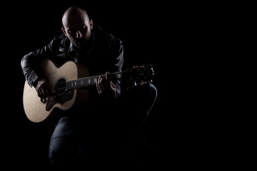 Su Youtube, un assaggio dell'album 'Femmina' del cantautore sanremese Amedeo Grisi Su Youtube, un assaggio dell'album 'Femmina' del cantautore sanremese Amedeo Grisi