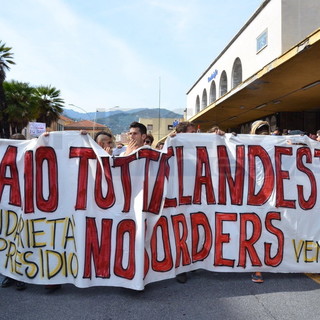 Una manifestazione dei 'No Borders' della scorsa estate