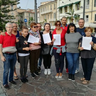 Sanremo: stamattina in piazza Colombo 'Riprendiamoci la libertà!’, manifestazione della Cgil contro la violenza sulle donne (Foto)