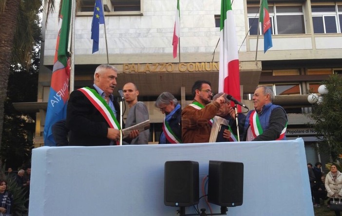 Diano Marina: mercoledì il Consiglio Comunale sulla questione migranti. Ecco la mozione di Chiappori e quanto non torna nelle dichiarazioni del primo cittadino Diano Marina: mercoledì il Consiglio Comunale sulla questione migranti. Ecco la mozione di Chiappori e quanto non torna nelle dichiarazioni del primo cittadino