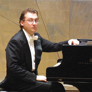 Pianista taggiasco suonerà il fortepiano di Beethoven: la soddisfazione di una nostra lettrice Pianista taggiasco suonerà il fortepiano di Beethoven: la soddisfazione di una nostra lettrice