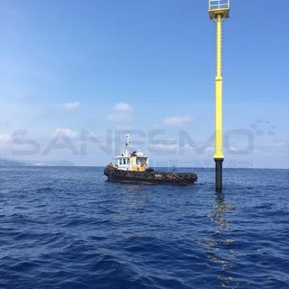 Santo Stefano al Mare: installata la Meda elastica al largo di Marina degli Aregai, che sarà collegata al museo di Area 24