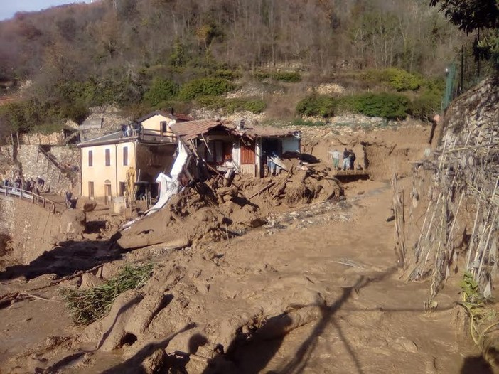 Monesi: da domani sopralluogo per i privati accompagnati dai Vigili del Fuoco nelle abitazioni