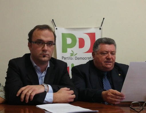 Imperia: crisi politica, le reazioni a caldo di Pietro Mannoni e Antonio De Bonis al termine della conferenza del PD (Video)
