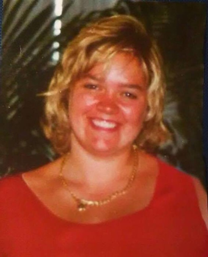 Santo Stefano: viene a mancare a soli 43 anni Miriam Rodella in Fiori, conosciuta per il mini luna park dei gonfiabili Santo Stefano: viene a mancare a soli 43 anni Miriam Rodella in Fiori, conosciuta per il mini luna park dei gonfiabili