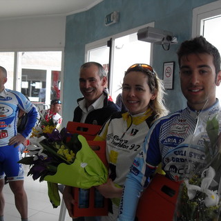 Ciclismo: la pioggia non ferma il memorial Lanzo, insuperabili Morreale e Macrì