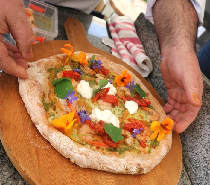 Sanremo: partito con grande successo il concorso speciale riservato a tutti i pizzaioli creativi e agli amanti della musica italiana Sanremo: partito con grande successo il concorso speciale riservato a tutti i pizzaioli creativi e agli amanti della musica italiana