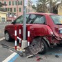 Bordighera, bisarca travolge auto parcheggiata distruggendola (Foto) Bordighera, bisarca travolge auto parcheggiata distruggendola (Foto)