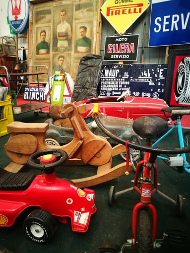 Oggi inizia MercatoRetrò 2019: in calata Anselmi un viaggio nel tempo con le epoche che hanno segnato la nostra storia Oggi inizia MercatoRetrò 2019: in calata Anselmi un viaggio nel tempo con le epoche che hanno segnato la nostra storia