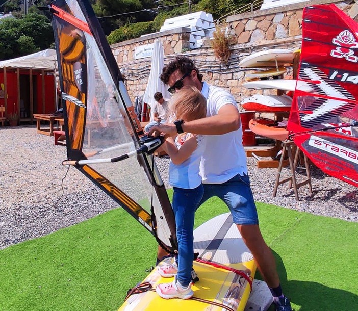 Imperia, a La Rabina due giorni di mare e di sport con la “Windsurf Adaptive Challenge”