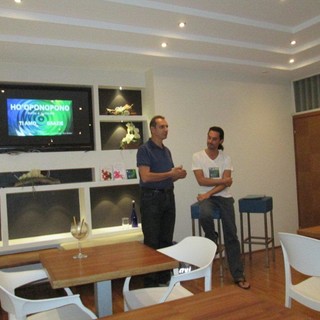 Bilancio per l'incontro al Baires Café con l'introduzione al seminario "Ho'oponopono".