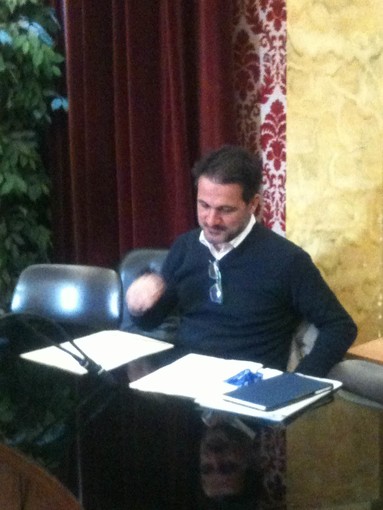 San Bartolomeo al Mare: arrivano 14 migranti all'insaputa del sindaco, "Situazione insostenibile, ingestibile ed esplosiva"