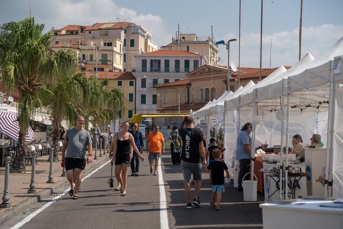 Sanremo ospita MareCultura 2025: due giorni tra mare, artigianato e tradizioni liguri con gli Artigiani di CNA Sanremo ospita MareCultura 2025: due giorni tra mare, artigianato e tradizioni liguri con gli Artigiani di CNA