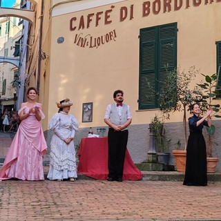 'Muse a colori', Ingenito: "Grande successo per Passaggi illustri a Bordighera" (Foto) 'Muse a colori', Ingenito: "Grande successo per Passaggi illustri a Bordighera" (Foto)