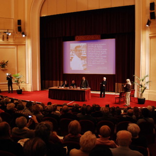 Il Teatro del Casinò gremito ai Martedì Letterari Il Teatro del Casinò gremito ai Martedì Letterari
