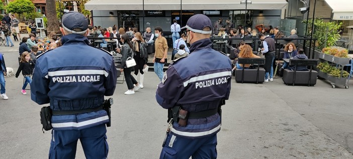 Sanremo: weekend senza sanzioni dopo l'Ordinanza del Sindaco per il rispetto delle normative anti Covid Sanremo: weekend senza sanzioni dopo l'Ordinanza del Sindaco per il rispetto delle normative anti Covid