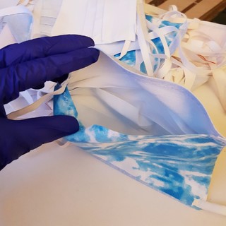 Sanremo: mascherine abbassate nei locali pubblici, la testimonianza di un tabaccaio "Serve buonsenso" Sanremo: mascherine abbassate nei locali pubblici, la testimonianza di un tabaccaio "Serve buonsenso"